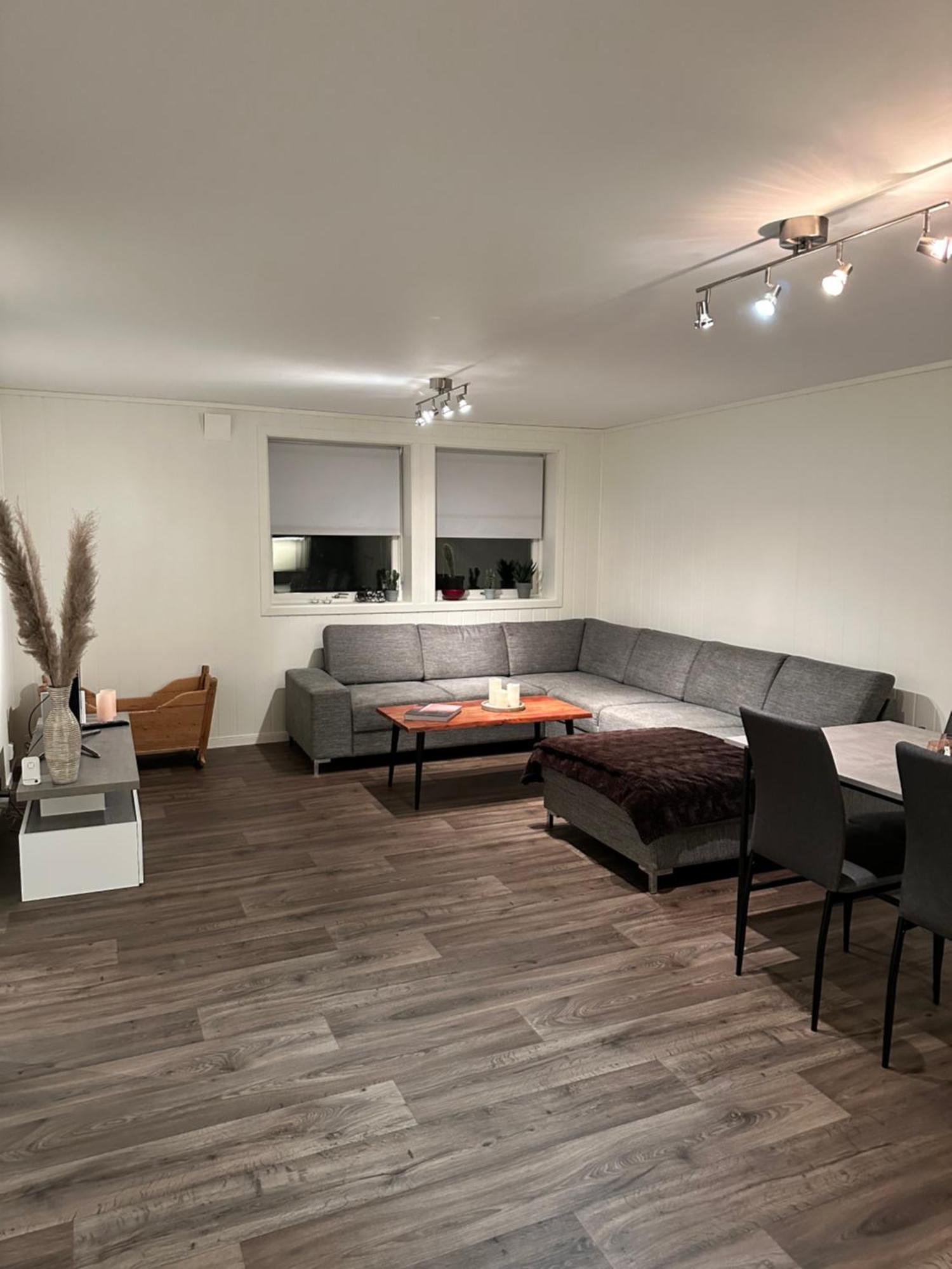 Your Home Away From Home, Apartment 2 ترومسو المظهر الخارجي الصورة